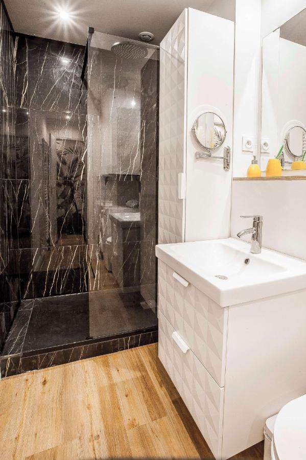 Homard And Fox, Appartement 2 Chambres 100M De La Mer Динард Екстериор снимка